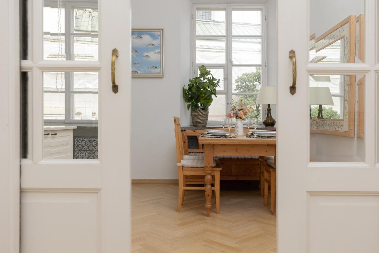 Family Apartment Freta Warsaw Old Town By Noclegi Renters ภายนอก รูปภาพ